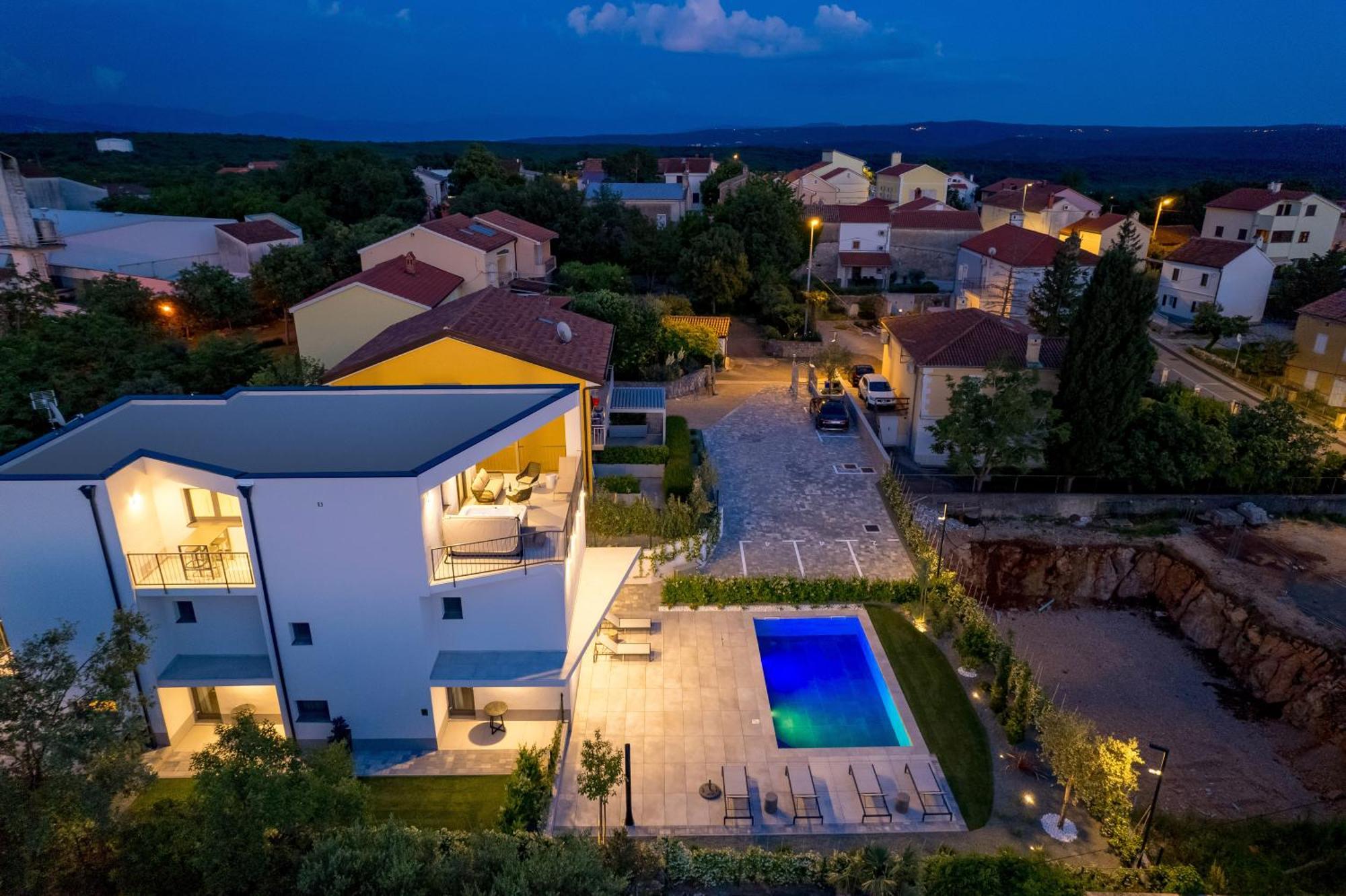 Apartmani Vila Mara M 1 Heated Pool Omišalj Eksteriør bilde